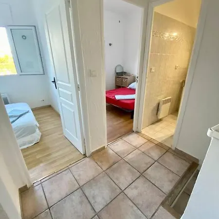 Maison Jumelee Eucalyptus Juan Les Pins Holiday home *