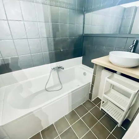 Maison Jumelee Eucalyptus Juan Les Pins Holiday home *